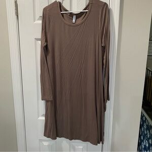 Taupe long sleeve swing dress with pockets